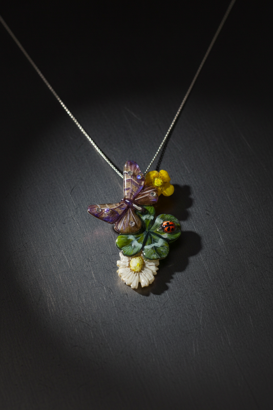 Ciondolo in Resina con Vero Quadrifoglio, veri fiori, Gancio in Argento 925