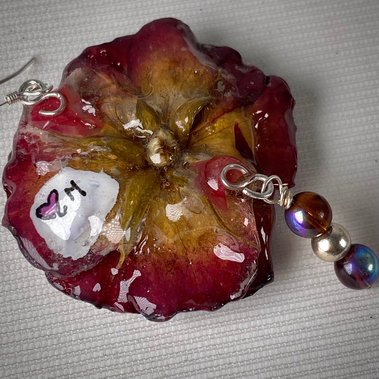 Parure floreale, con quadrifoglio portafortuna e catena in argento