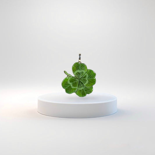 Quadrifoglio portafortuna, vero, grande, con gancio in argento. N05B