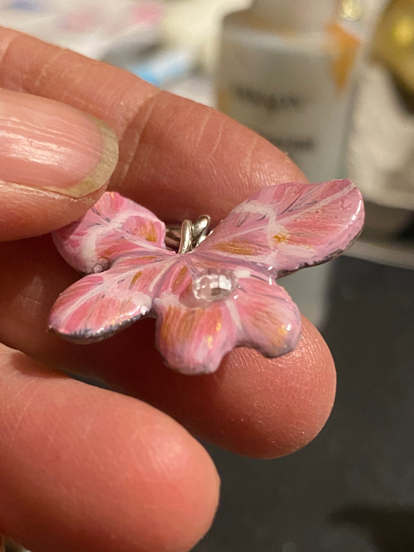 Chakra Anahata, ciondolo, pendente quadrifoglio rosa e zircone.