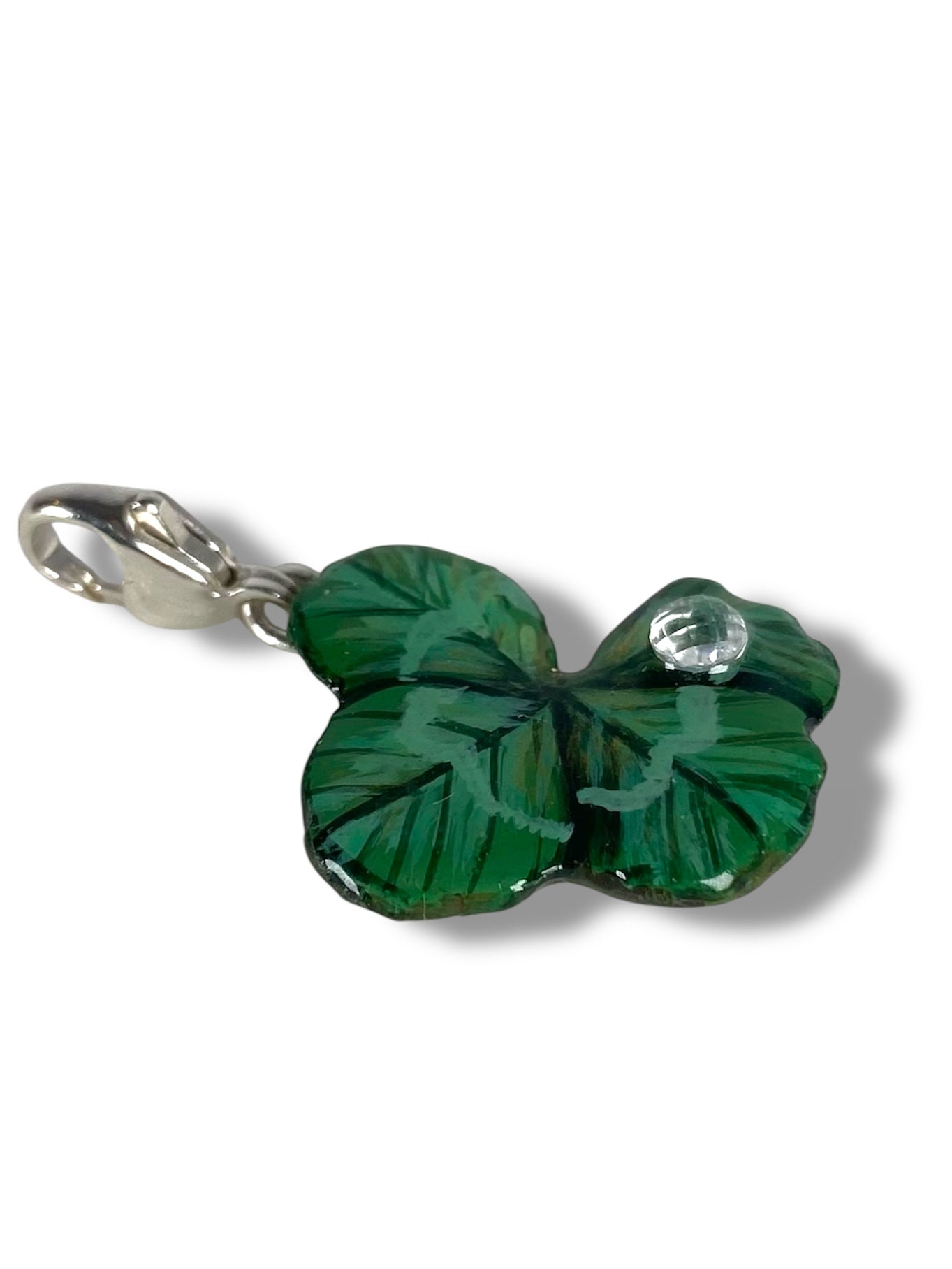 Chakra Anahata, ciondolo quadrifoglio, verde brillante con zircone.