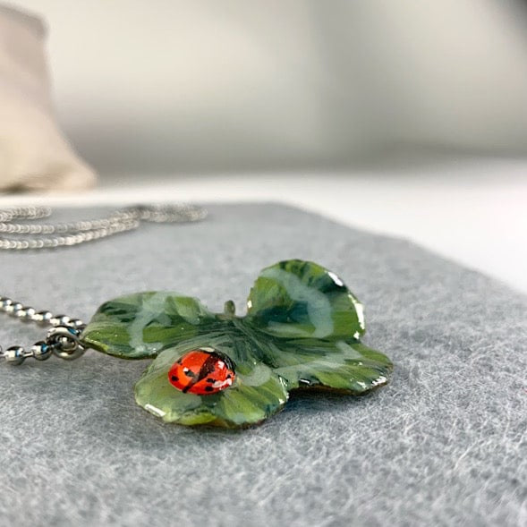 Collana con quadrifoglio portafortuna