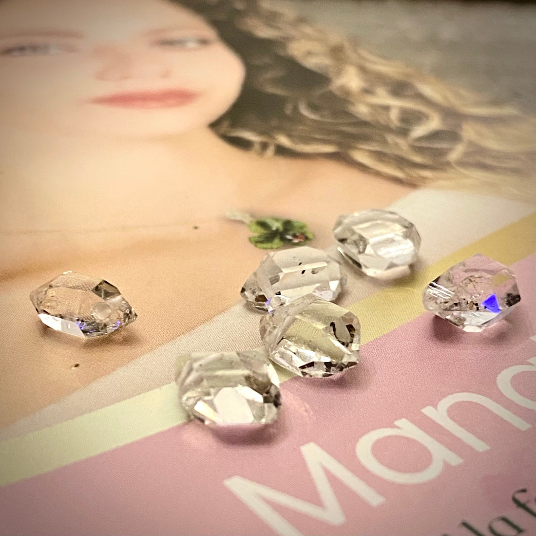 Diamanti di Herkimer: i cristalli di luce che non sono diamanti