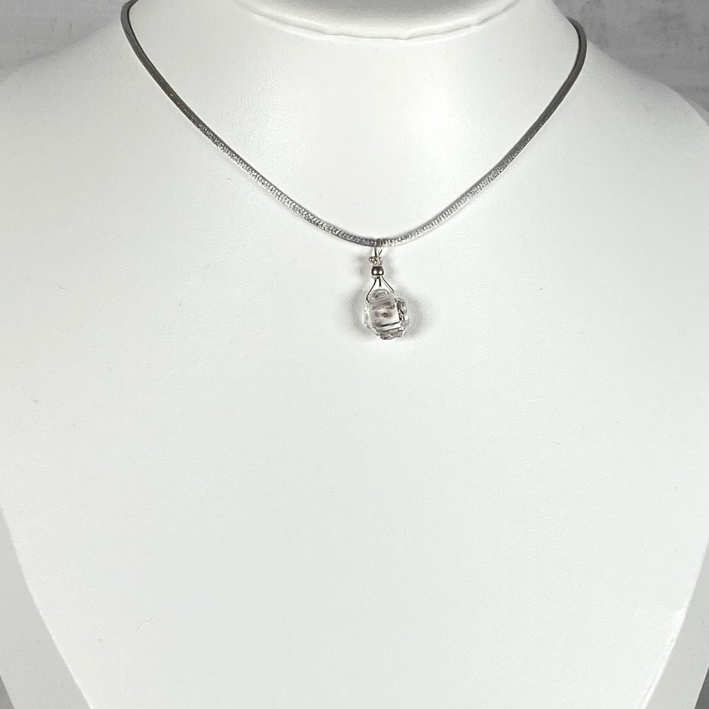 Charm Diamante di Herkimer con gancio in argento 925. D1