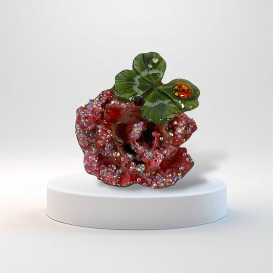 Spilla con Vera Rosa e Vero Quadrifoglio  – Gioiello Artigianale con Cristalli